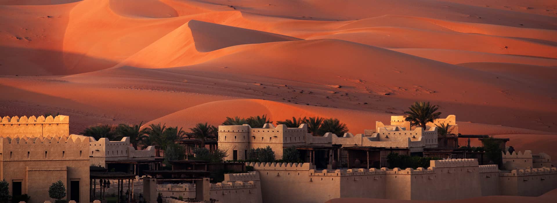 Reisen in die Vereinigten Arabischen Emirate - Massgeschneiderte Reisen in die Emirate - Harry Kolb AG - Tourismus